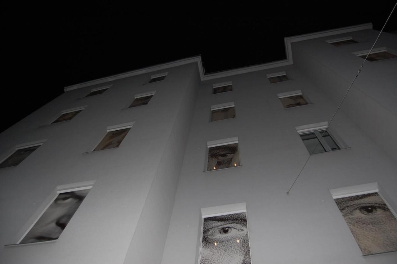 Apollo Hotel Вена Экстерьер фото